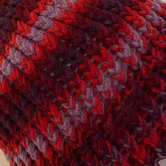 NWT Loom Knitted Hats, Warm & cozy, Knitting, Hats, Handmade by Seller. - Picture 5 of 5